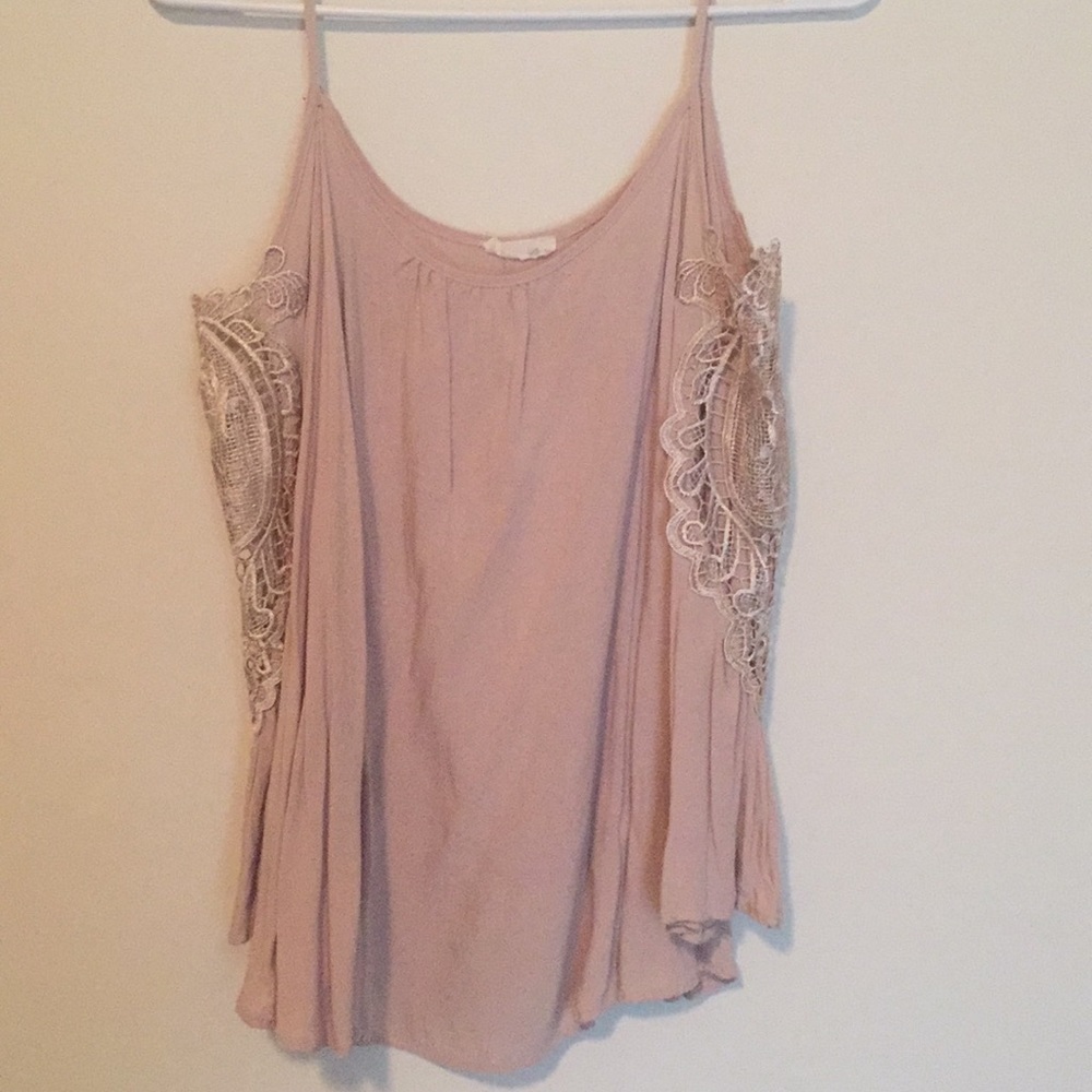 Boutique Cold shoulder Top with Lace Design